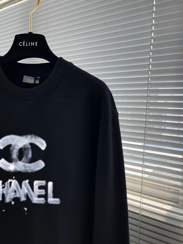 ブランドパーカー背面デザイン